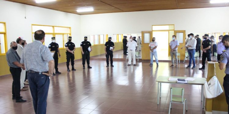 Jefes Policiales dialogaron con Ptes. de Foros de Seguridad de las Unidades Regionales I y X