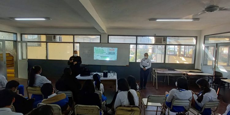 Div. Escuela Segura: desde la Policía se trabaja en la prevención en las escuelas