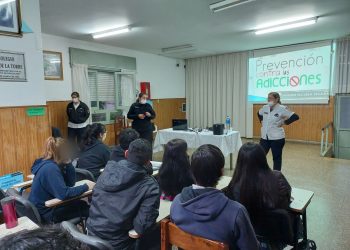 Policía Comunitaria: intenso trabajo en las escuelas