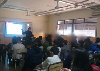 Escuelas trabajan con la Policía Comunitaria en la prevención