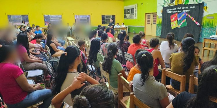 Divisiones Policía Comunitaria:  prevención en barrios y escuelas