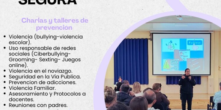 La División Escuela Segura comienza el año lectivo con charlas y talleres preventivos